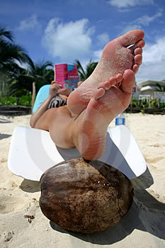 beachreading-image248925.jpg