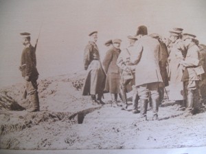 War correspondents with Russian officers on Eastern Front, 1914.