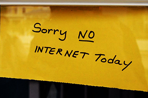 "No Internet" by Flickr user Marcelo Graciolli