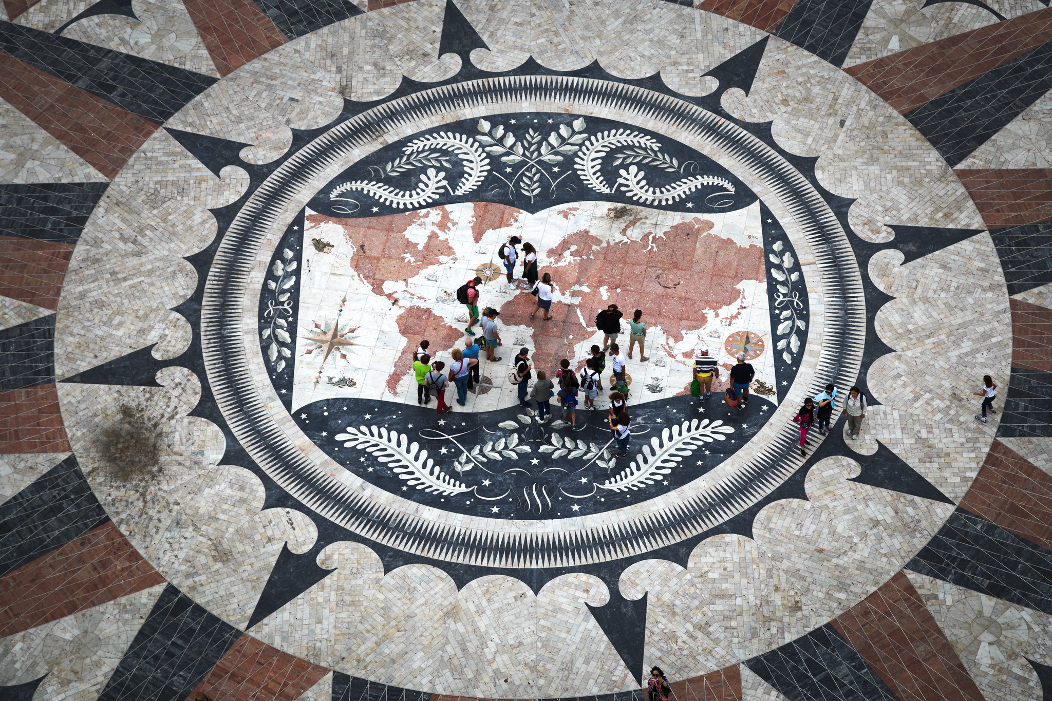 Rose Compass by Enrico Strocchi