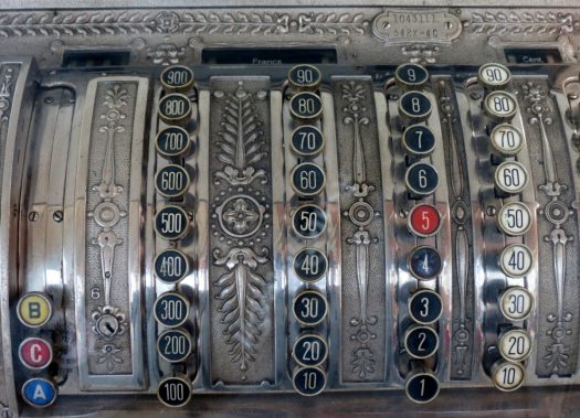 checkout_cash_machines_old_cash_pay_till_currency_money-1372403