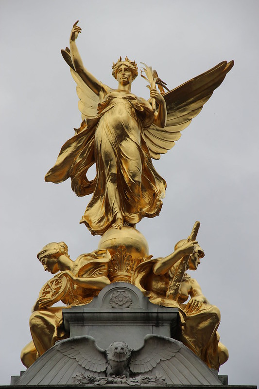 BUckingham Palace Victoria Memorial by Gary Todd