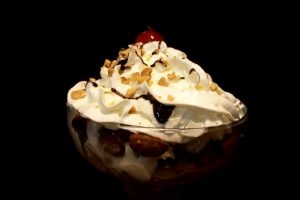 ice cream sundae
