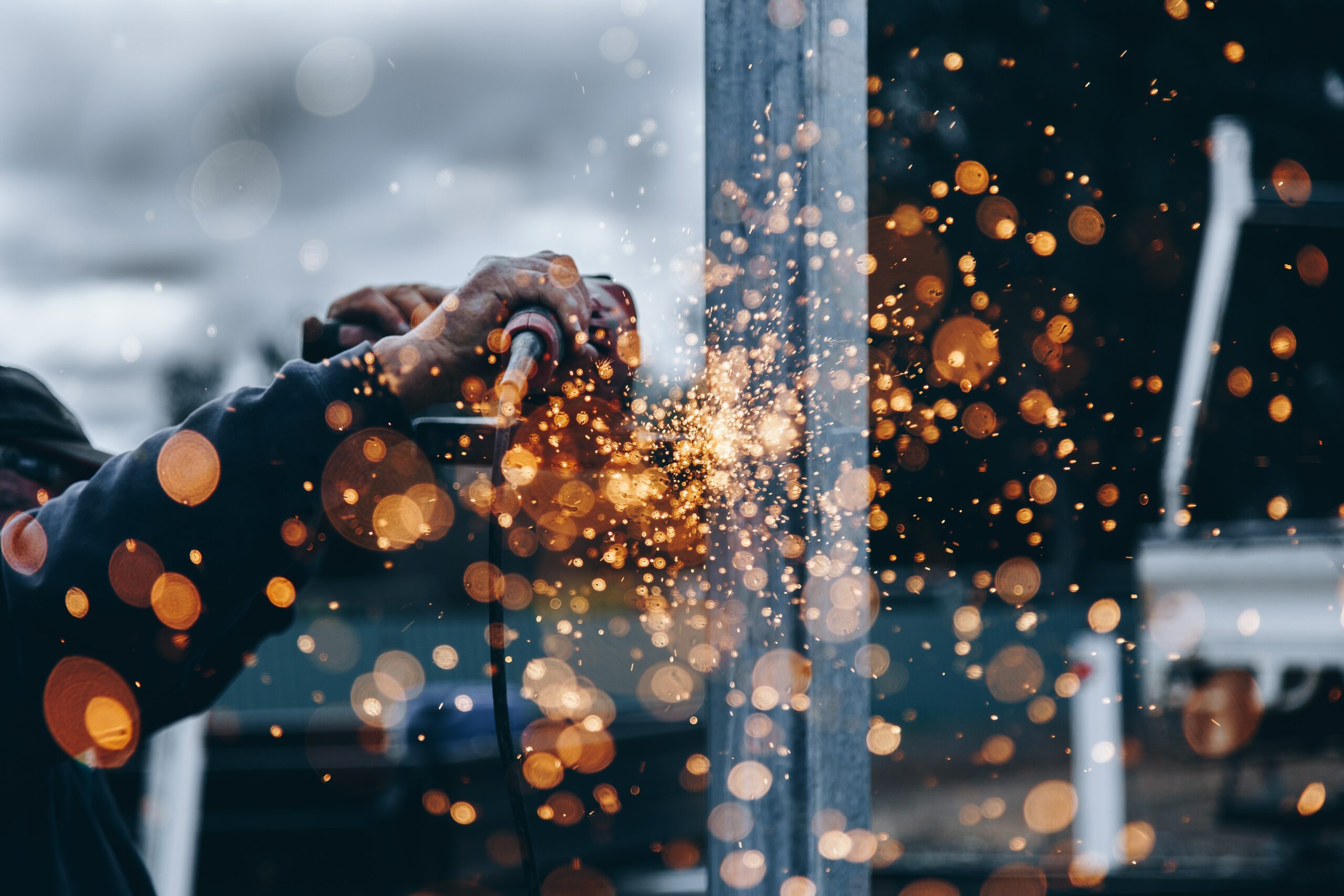 christopher-burns-8KfCR12oeUM-unsplash (1)