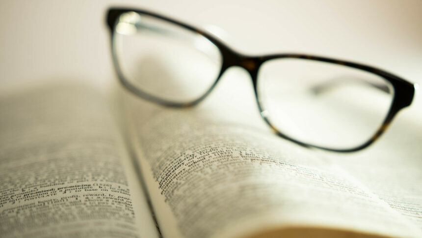 Words focused on a book, Macro Verch