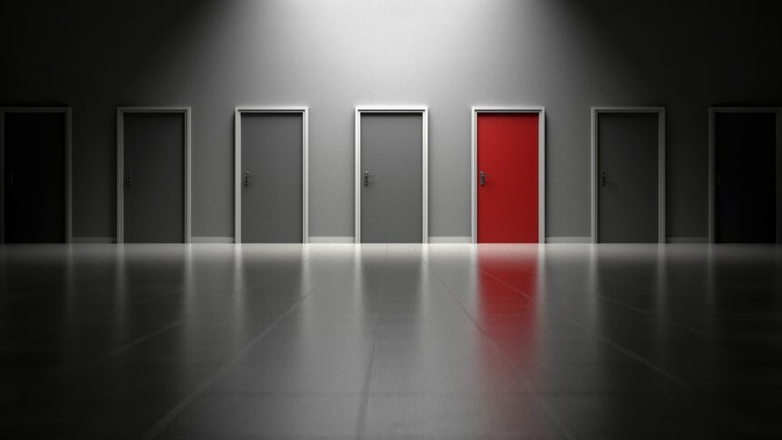 doors-1690423_1280